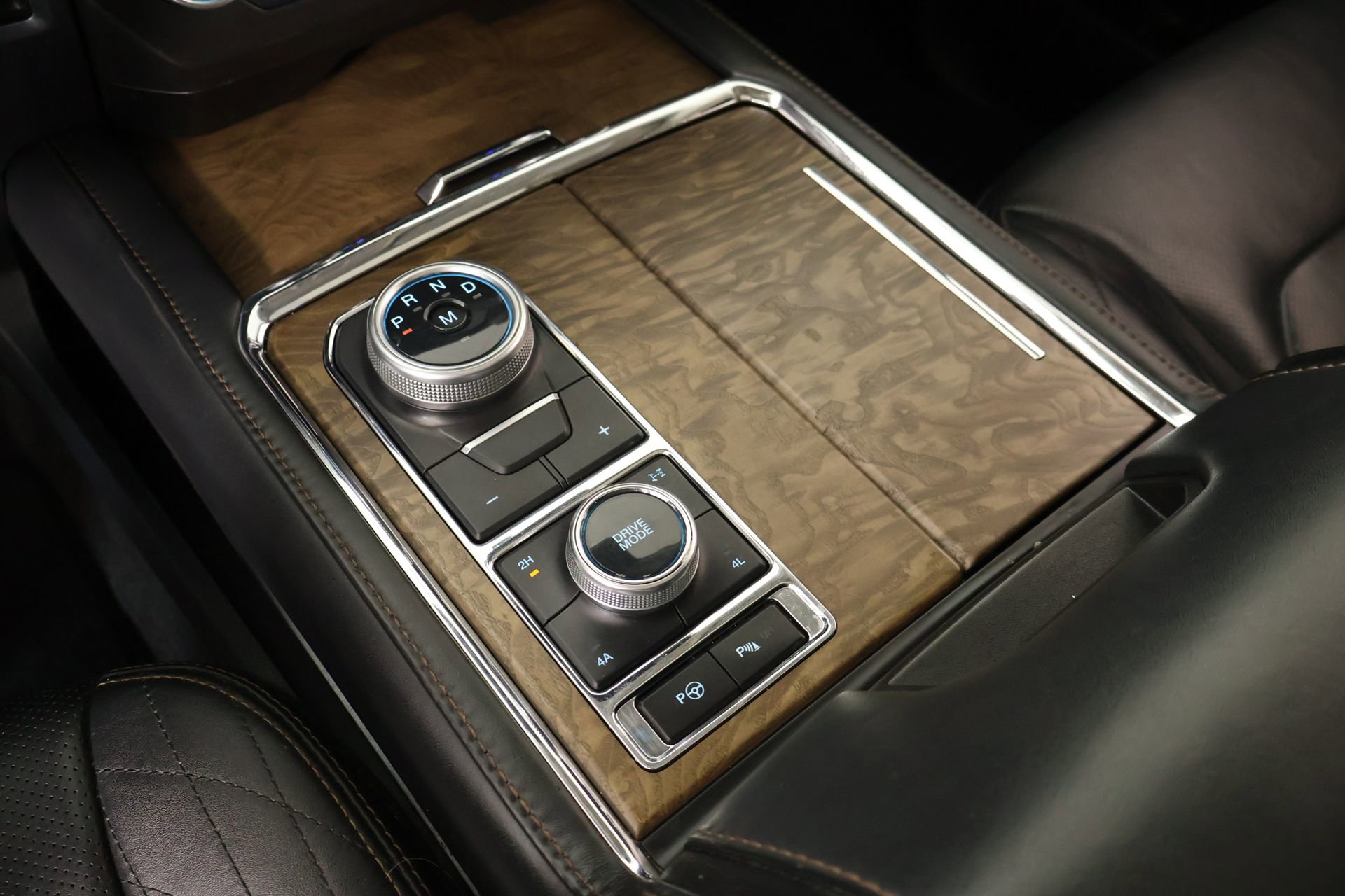 Used 2021 Ford Expedition Platinum image 9