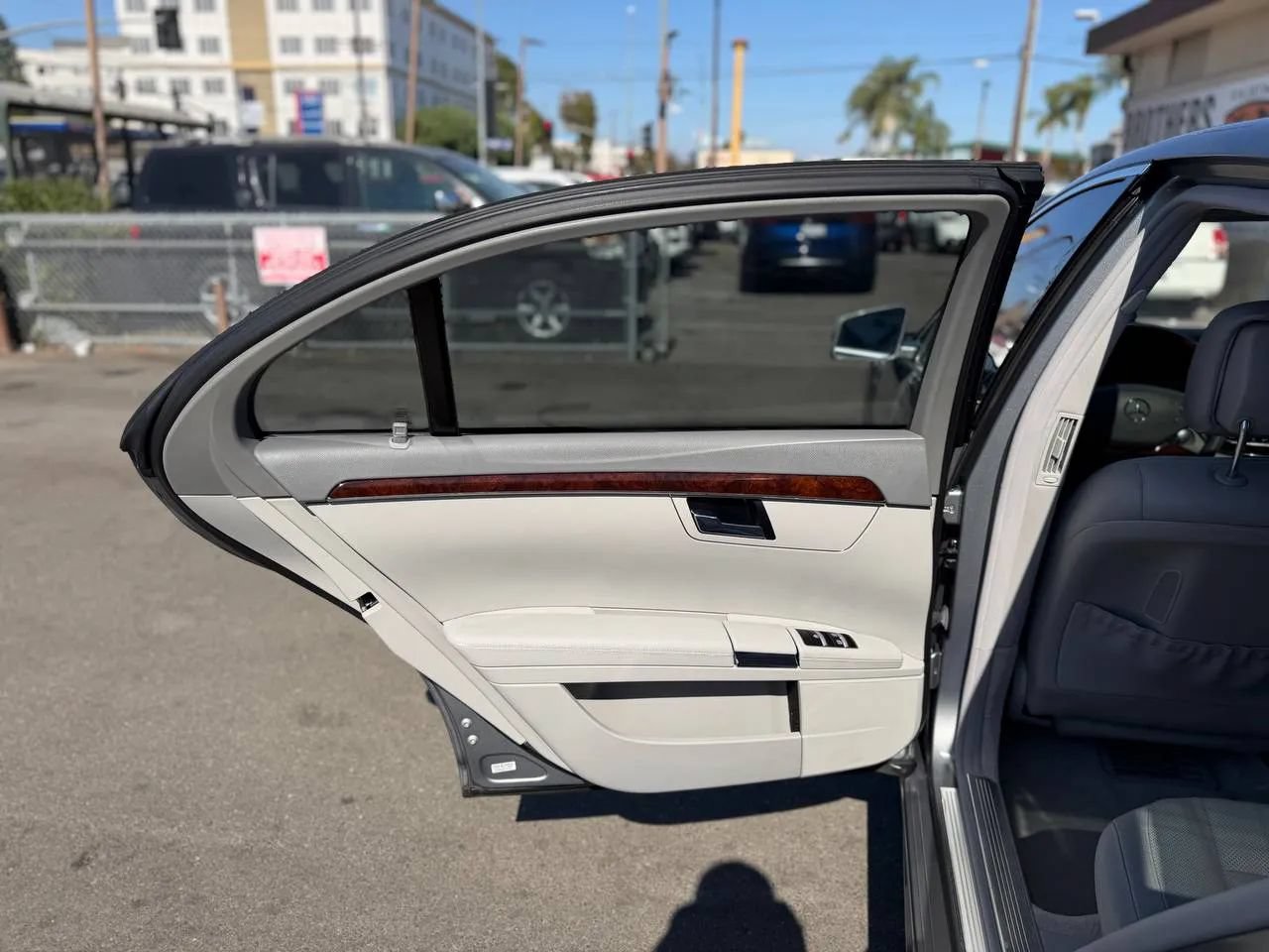 Used 2012 Mercedes-Benz S 550 image 28