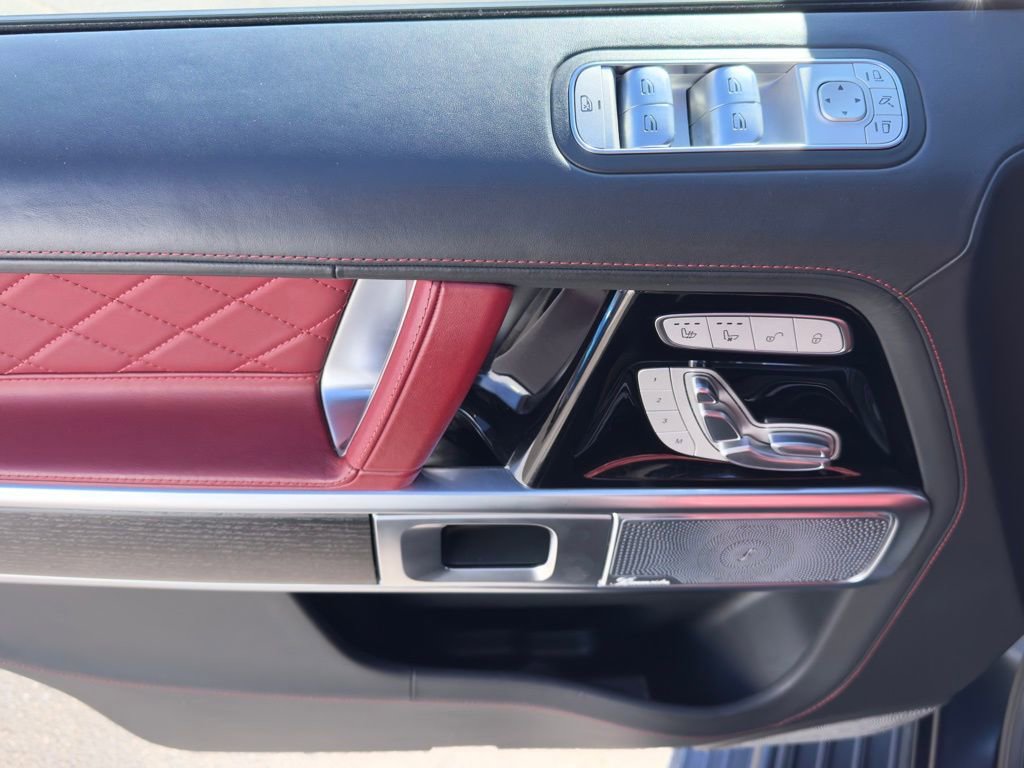Used 2023 Mercedes-Benz G 63 AMG Squared image 9