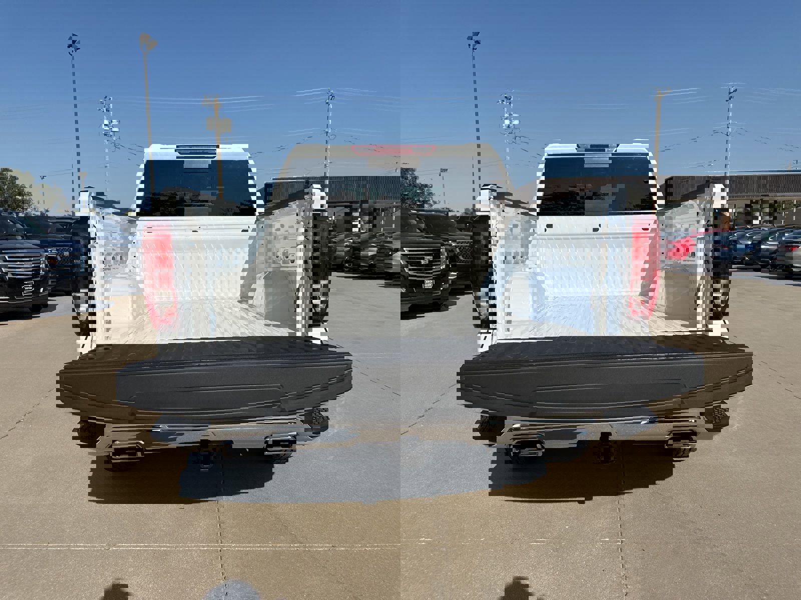 New 2026 GMC Sierra 1500 SLE w/ X31 Off-Road Package image 14