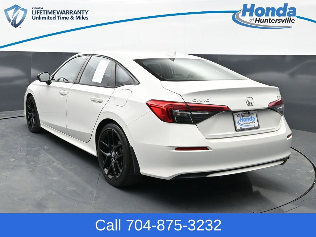 Used 2023 Honda Civic Sport image 6