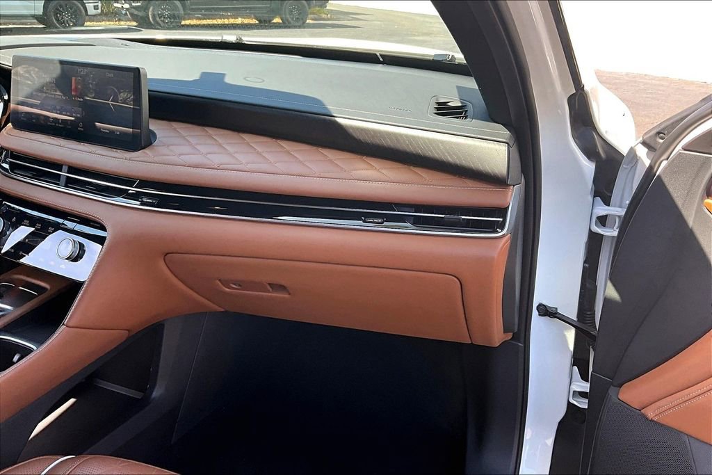 Used 2024 INFINITI QX60 Autograph image 26