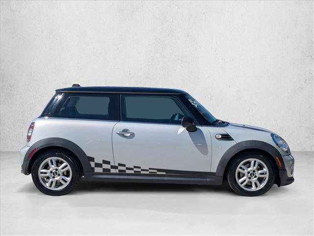 Used 2013 MINI Cooper Hardtop image 4