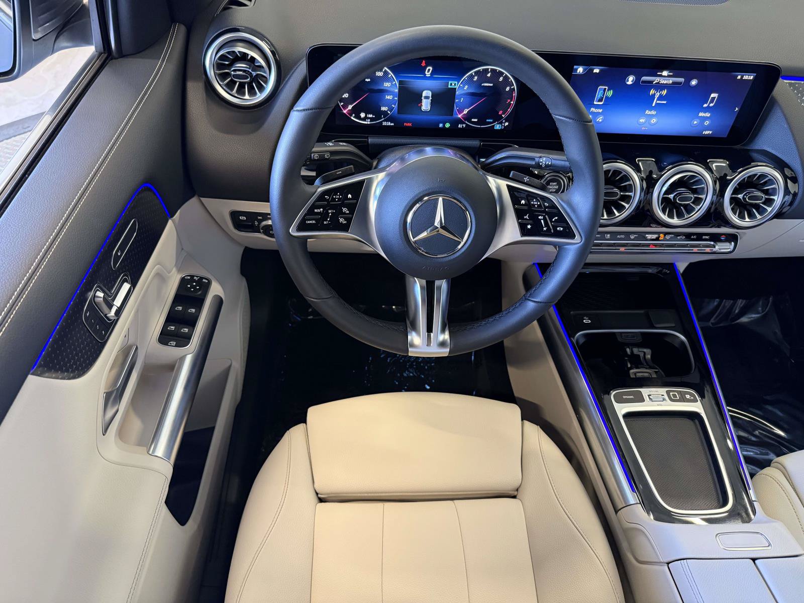 Used 2026 Mercedes-Benz GLA 250 4MATIC image 4