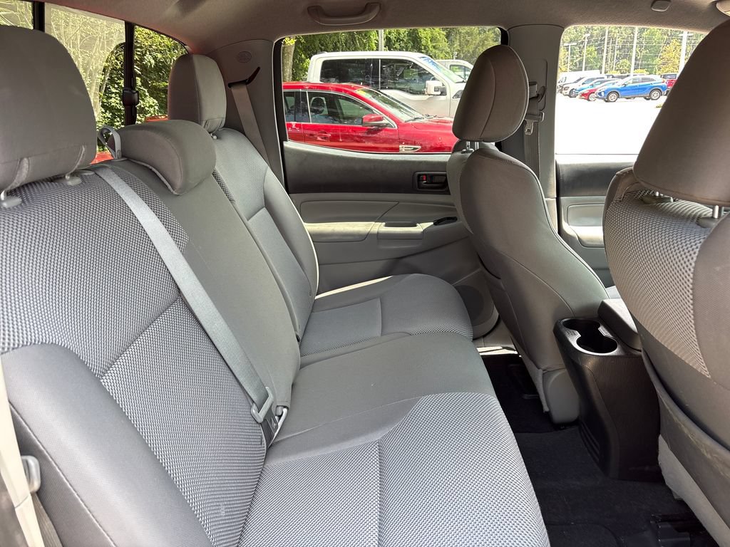 Used 2013 Toyota Tacoma PreRunner w/ TRD Sport Pkg RWD image 29