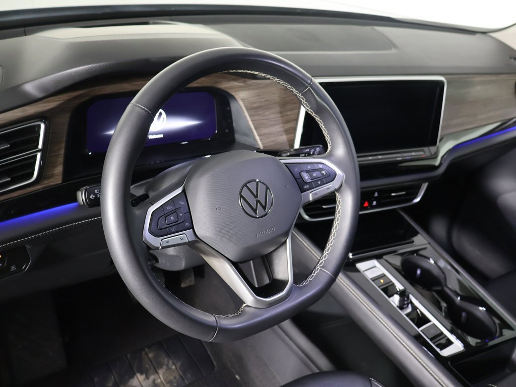 Used 2024 Volkswagen Atlas SEL image 33