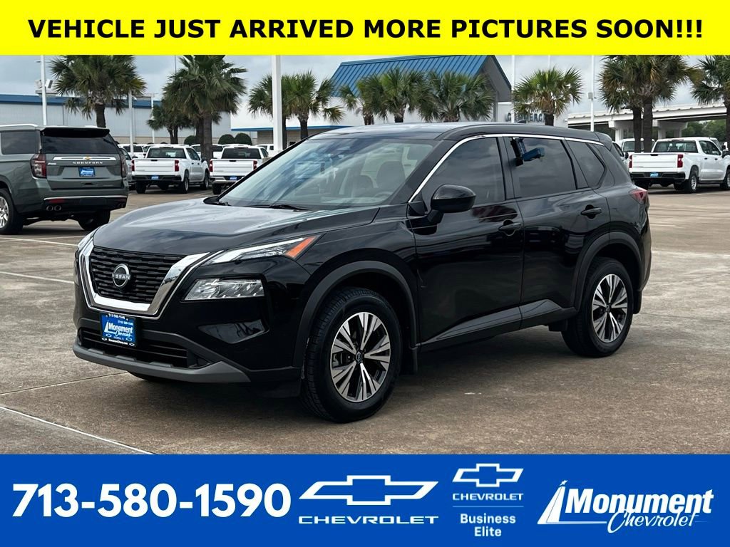 Used 2023 Nissan Rogue SV