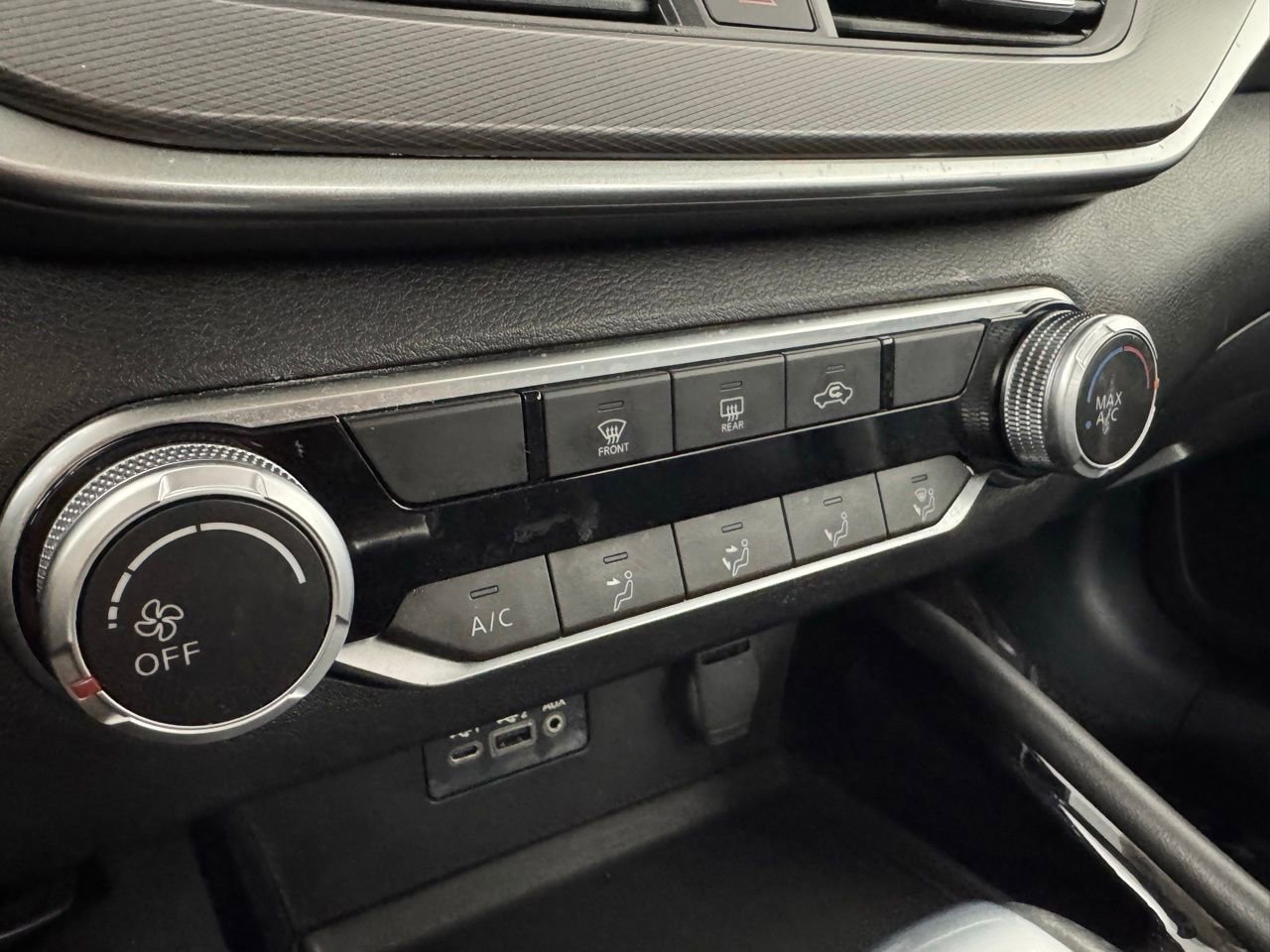 Used 2024 Nissan Altima 2.5 SR image 19