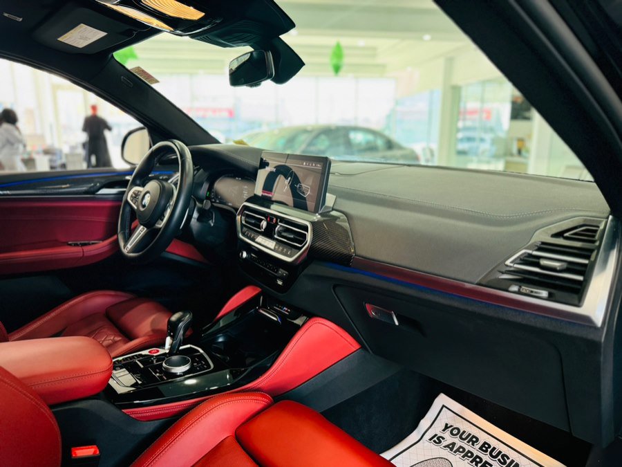 Used 2025 BMW X4 M w/ Competition Package image 20