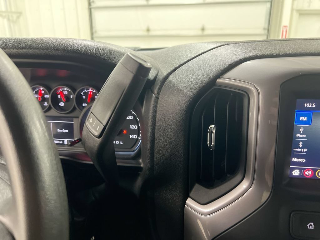 Used 2023 Chevrolet Silverado 2500 Custom w/ Custom Convenience Package AWD/4WD image 17