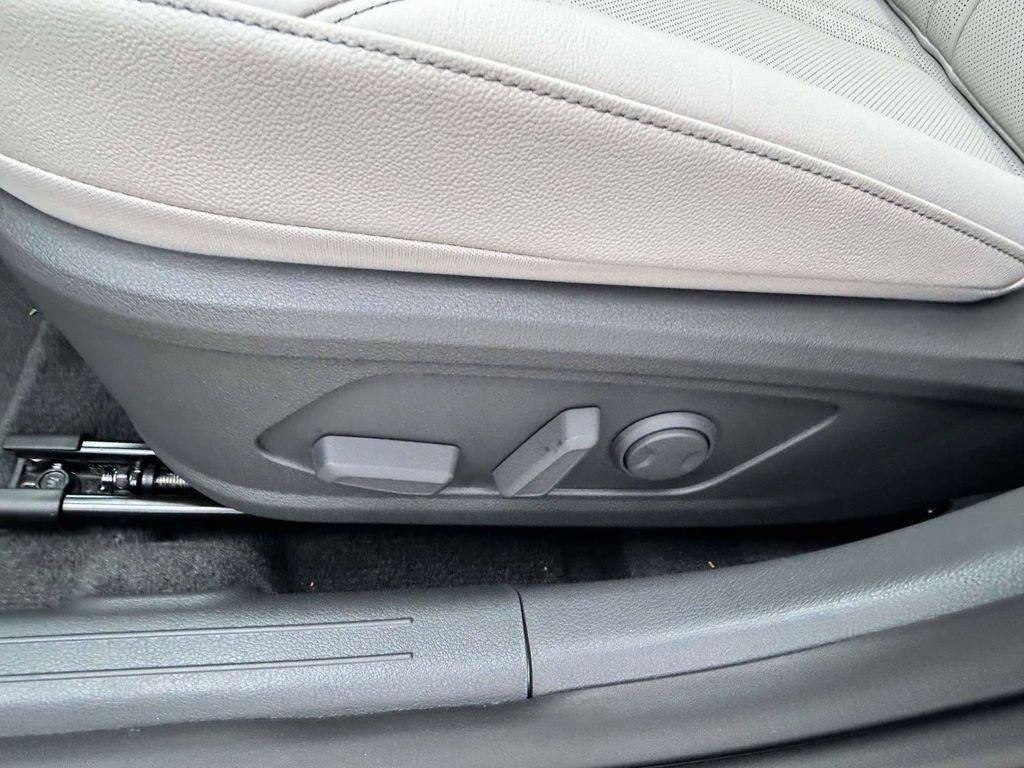 New 2026 Hyundai Sonata Limited FWD image 64