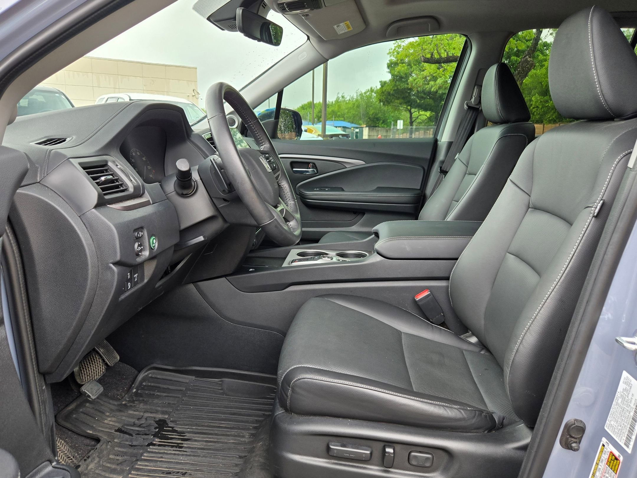 Used 2024 Honda Ridgeline RTL image 10