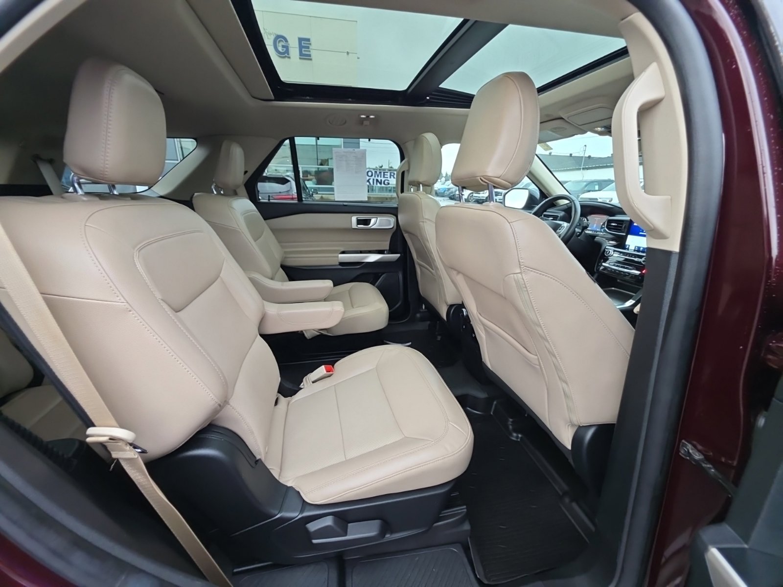 Used 2022 Ford Explorer Limited w/ Limited Technology Package AWD/4WD image 20