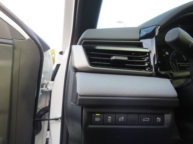Certified 2026 Toyota Camry SE image 32