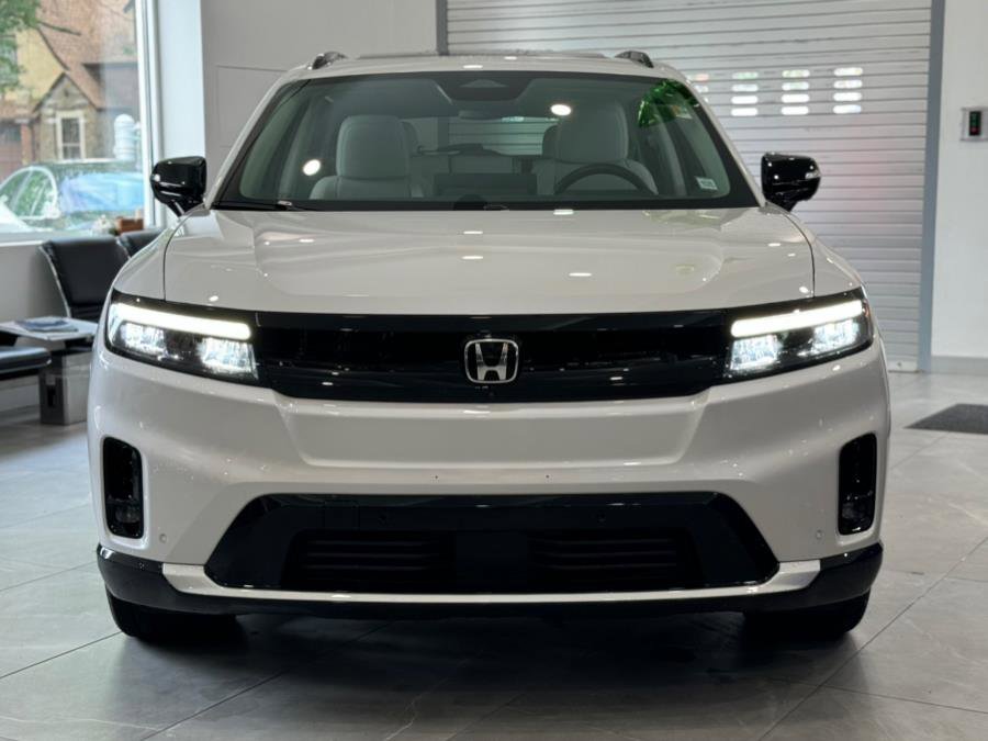 Used 2024 Honda Prologue Elite image 2