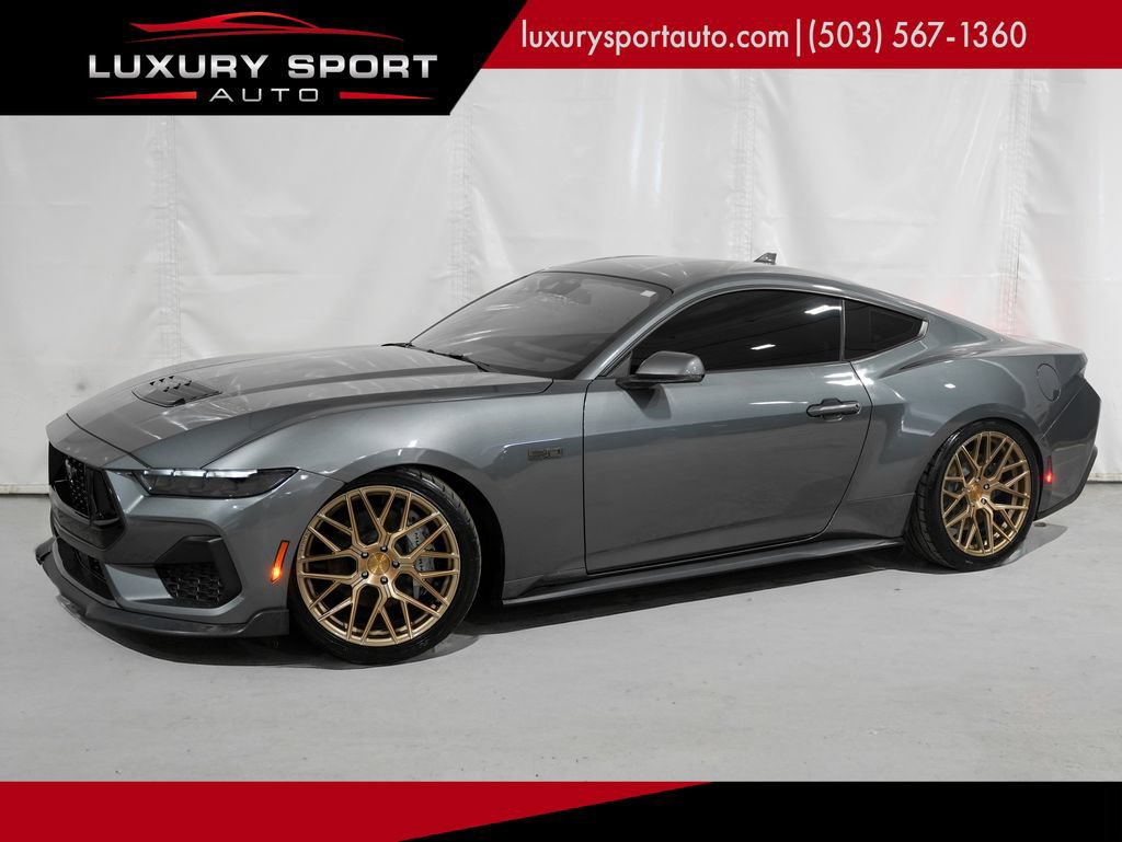 Used 2025 Ford Mustang GT Premium RWD image 1