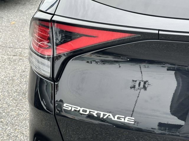Used 2023 Kia Sportage SX image 29