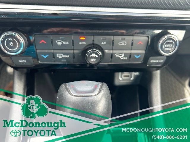 Used 2025 Jeep Compass Trailhawk AWD/4WD image 12