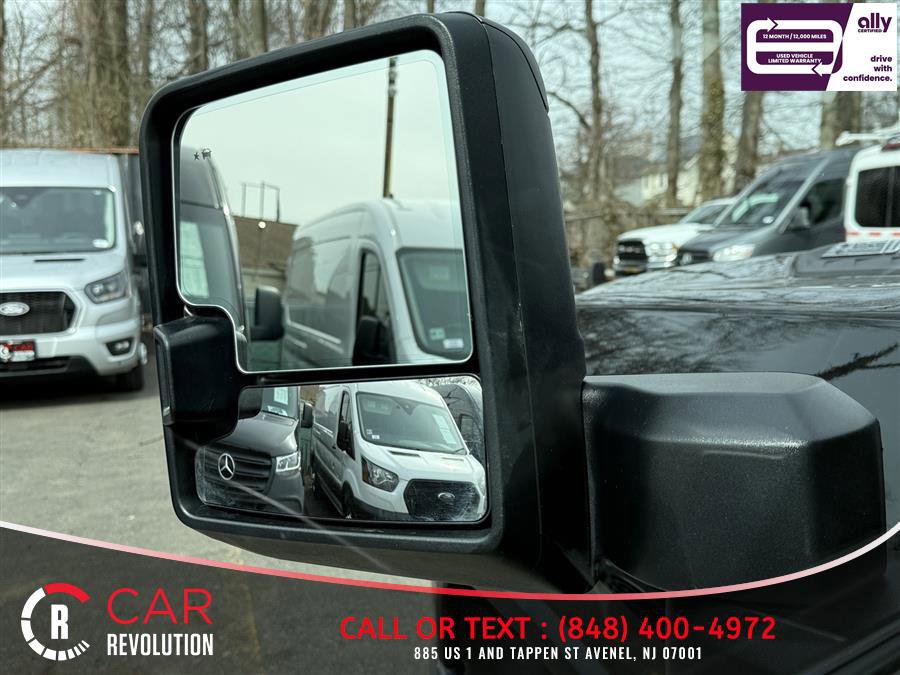 Used 2025 Chevrolet Silverado 3500 LT w/ Safety Package image 28