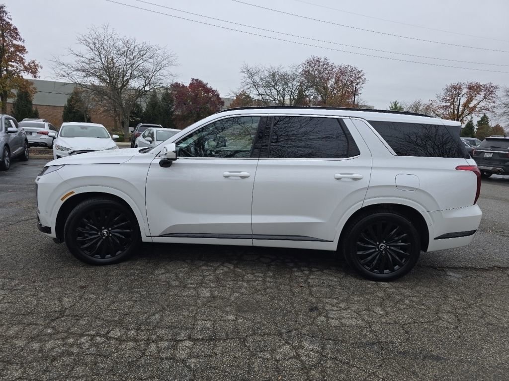 Used 2024 Hyundai Palisade Calligraphy image 14