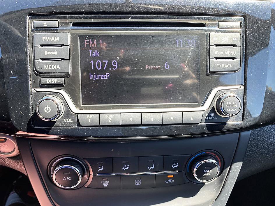 Used 2017 Nissan Sentra SV image 14