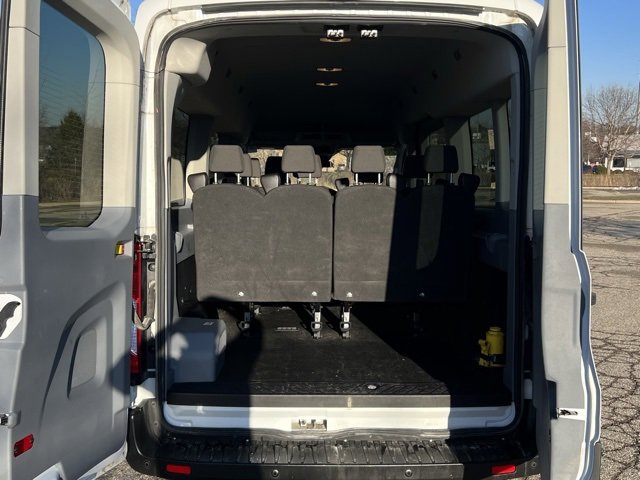 Used 2019 Ford Transit 350 XLT image 12