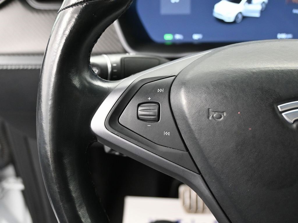 Used 2021 Tesla Model X Performance image 16