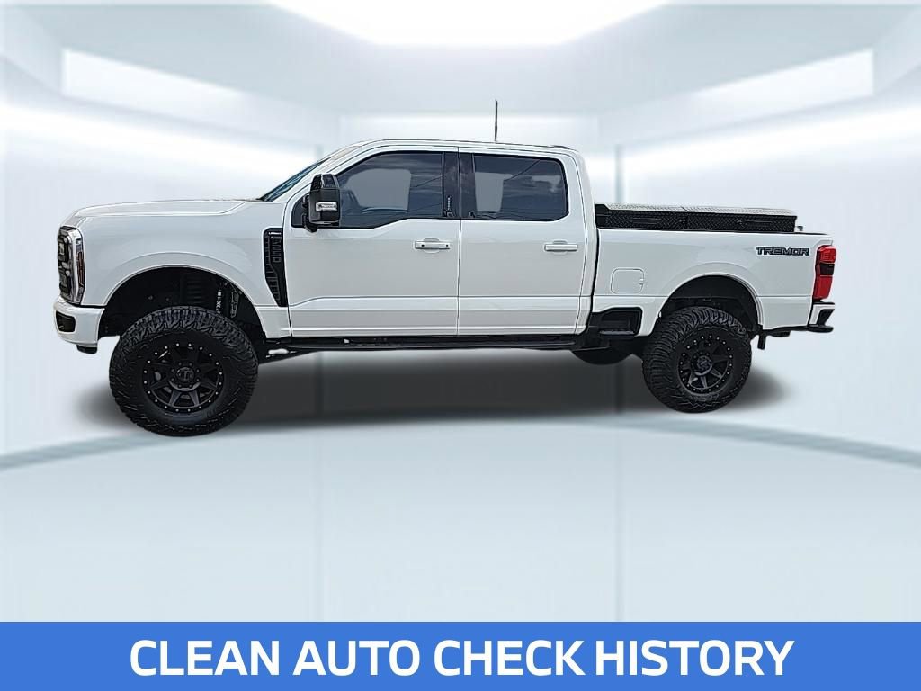Used 2024 Ford F250 Lariat w/ Tremor Off-Road Package AWD/4WD image 2