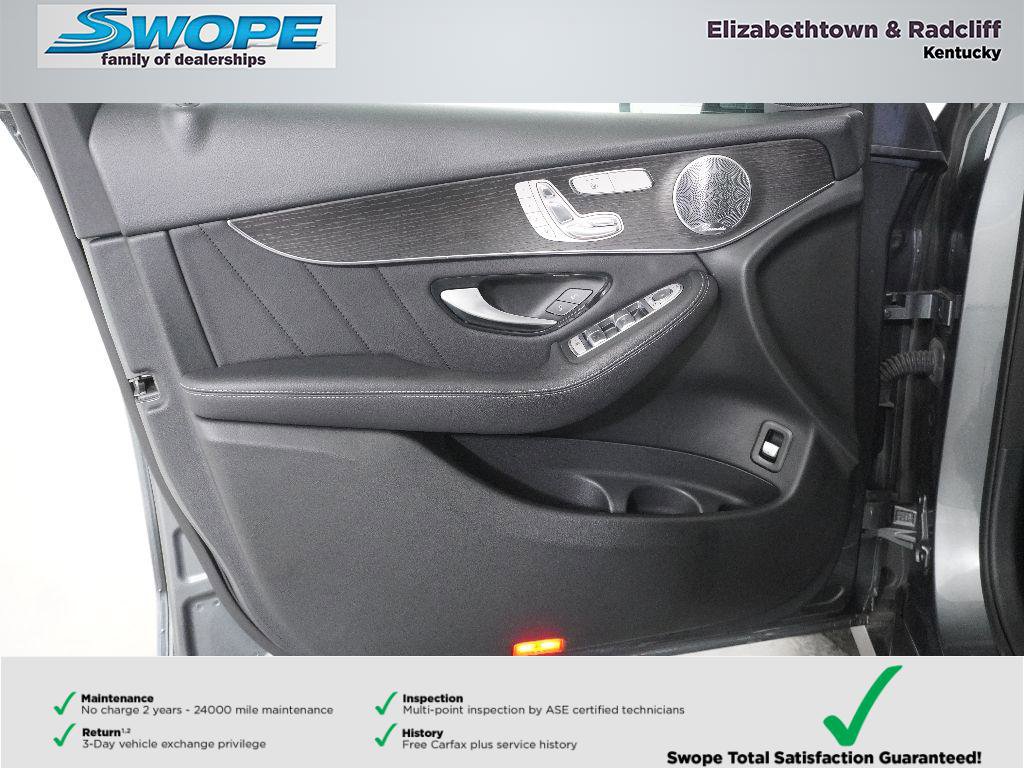 Used 2021 Mercedes-Benz GLC 300 4MATIC image 13