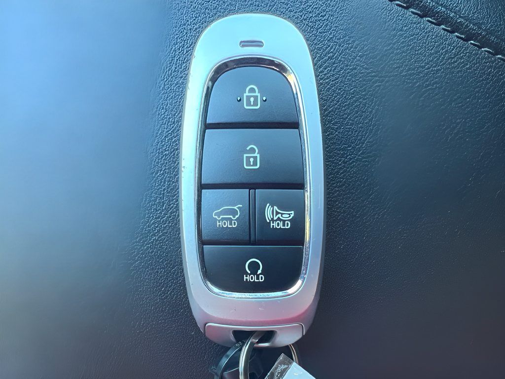 Used 2024 Hyundai Palisade SEL FWD image 33