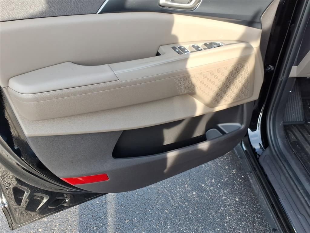 New 2026 Kia Carnival image 13