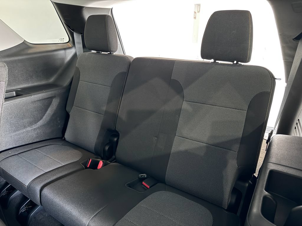 Used 2020 Chevrolet Traverse LS AWD/4WD image 10