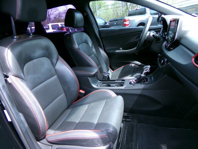Used 2020 Hyundai Elantra GT N Line FWD image 11