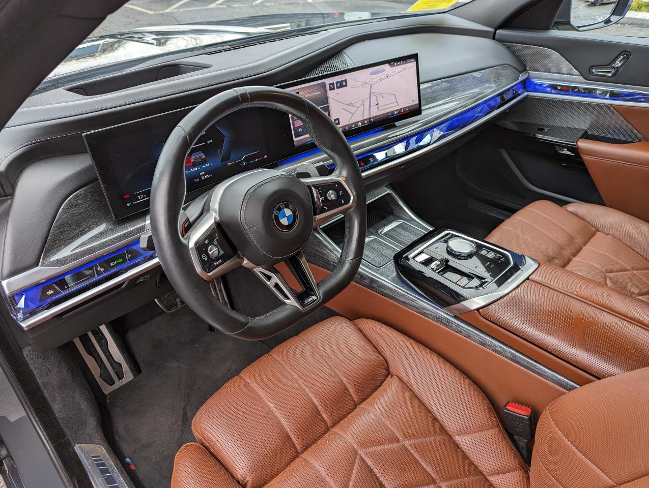 Used 2023 BMW 760i xDrive AWD/4WD image 14