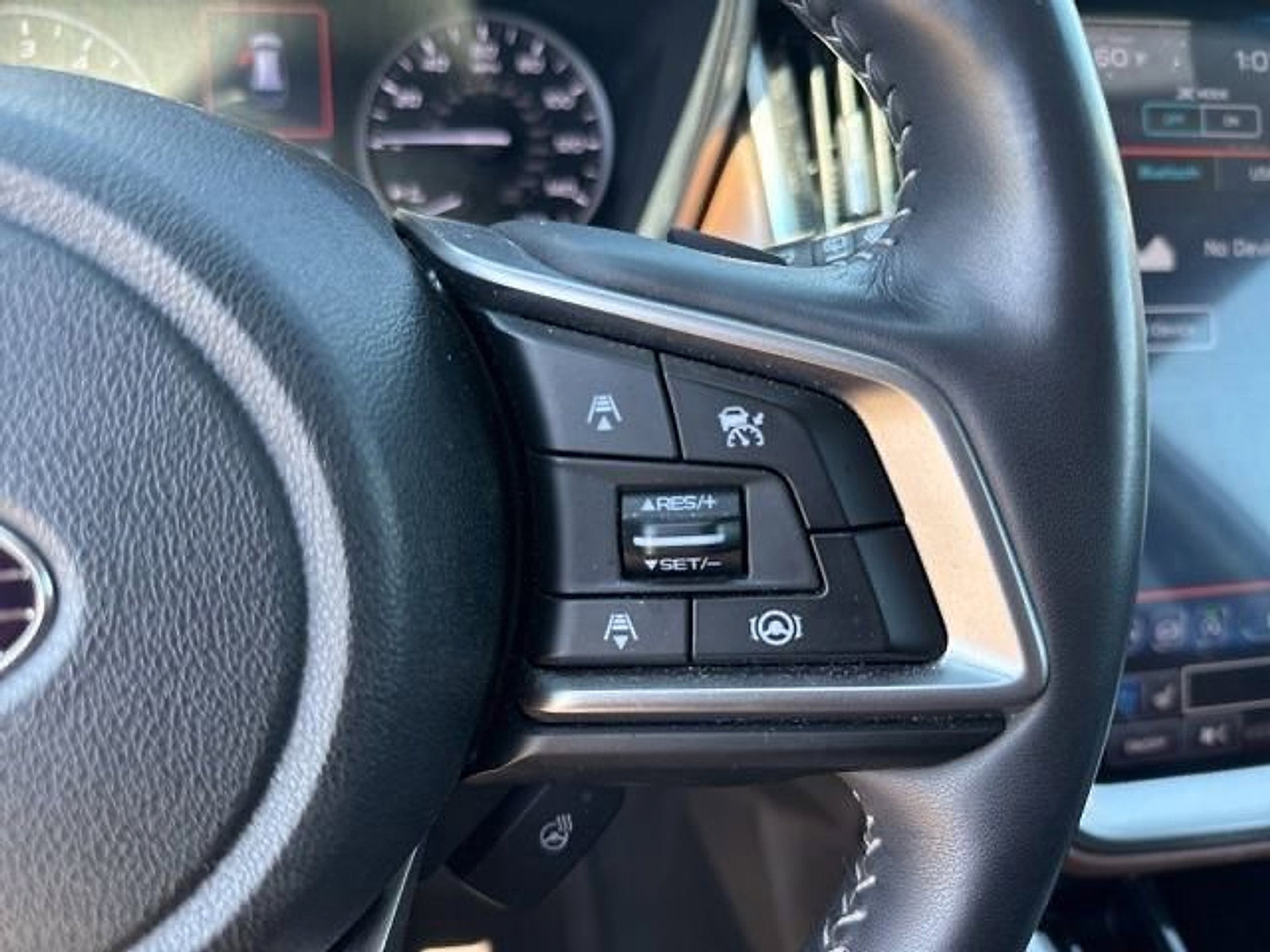 Used 2022 Subaru Outback Touring XT w/ Popular Package #2 image 12