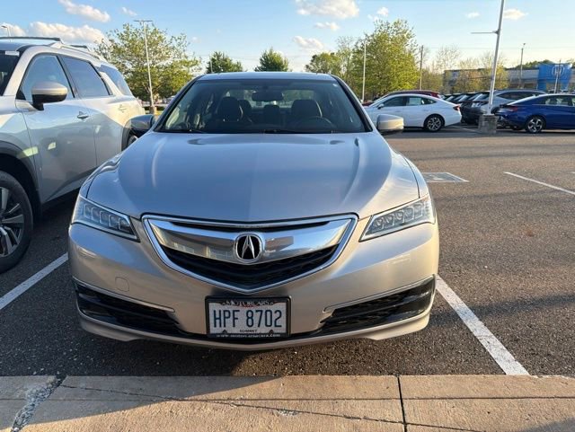 Used 2017 Acura TLX FWD image 3
