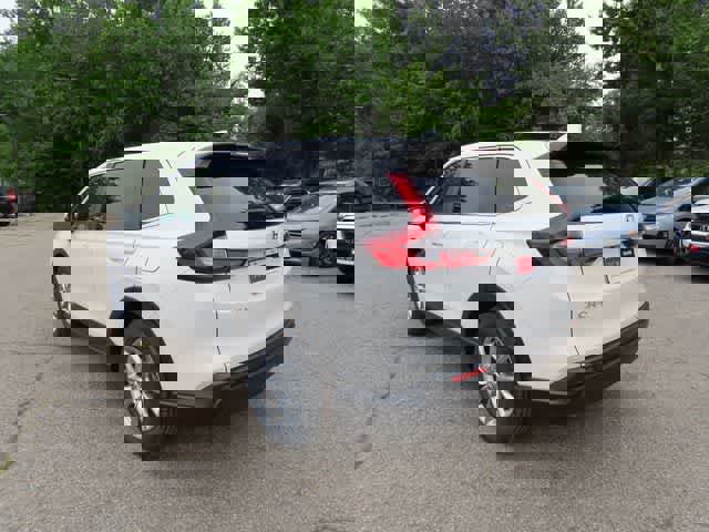 New 2026 Honda CR-V EX image 4