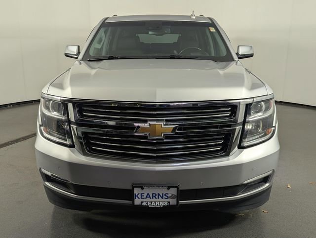 Used 2016 Chevrolet Suburban LTZ image 3