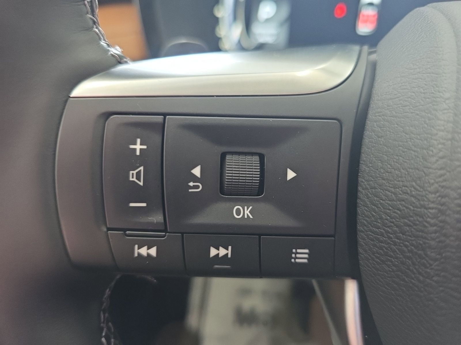 Certified 2025 INFINITI QX60 Sensory w/ Vision Package image 41