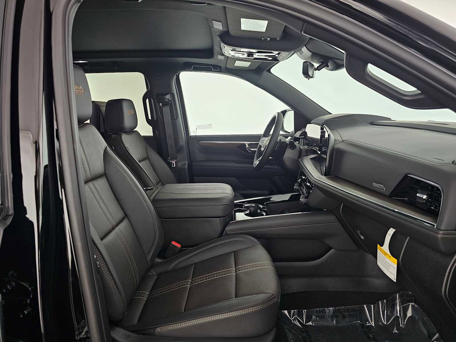 New 2026 Chevrolet Tahoe High Country image 10