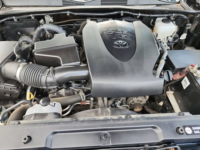 Used 2016 Toyota Tacoma TRD Off-Road w/ Towing Package AWD/4WD image 20