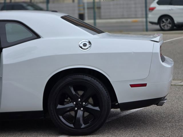 Used 2014 Dodge Challenger SXT Plus w/ Harman/Kardon Audio Group RWD image 14