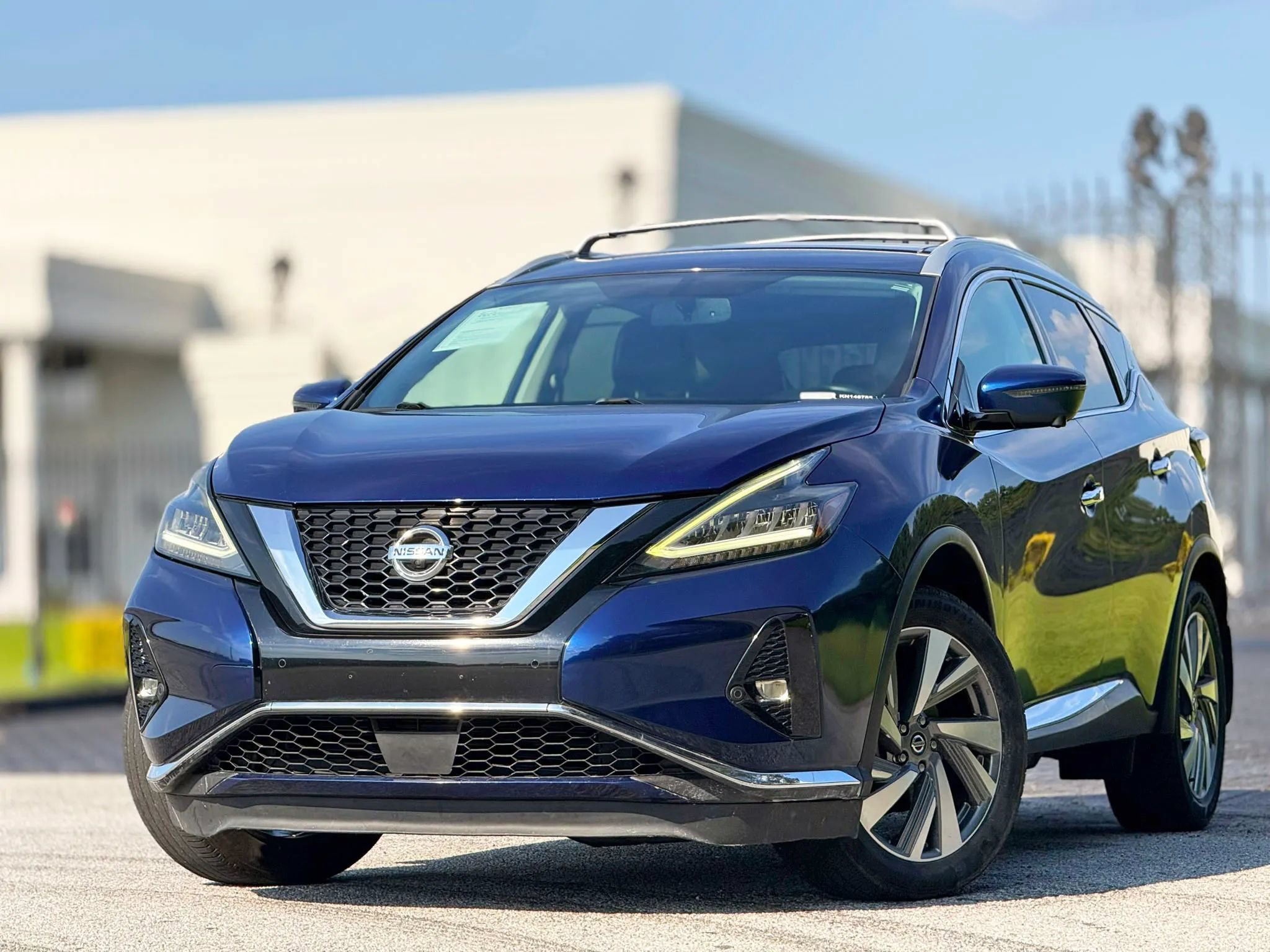 Used 2019 Nissan Murano SL w/ Cargo Package AWD/4WD image 2