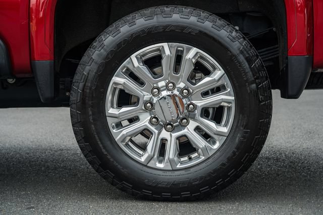 Used 2022 GMC Sierra 3500 Denali w/ Denali Ultimate Package AWD/4WD image 23