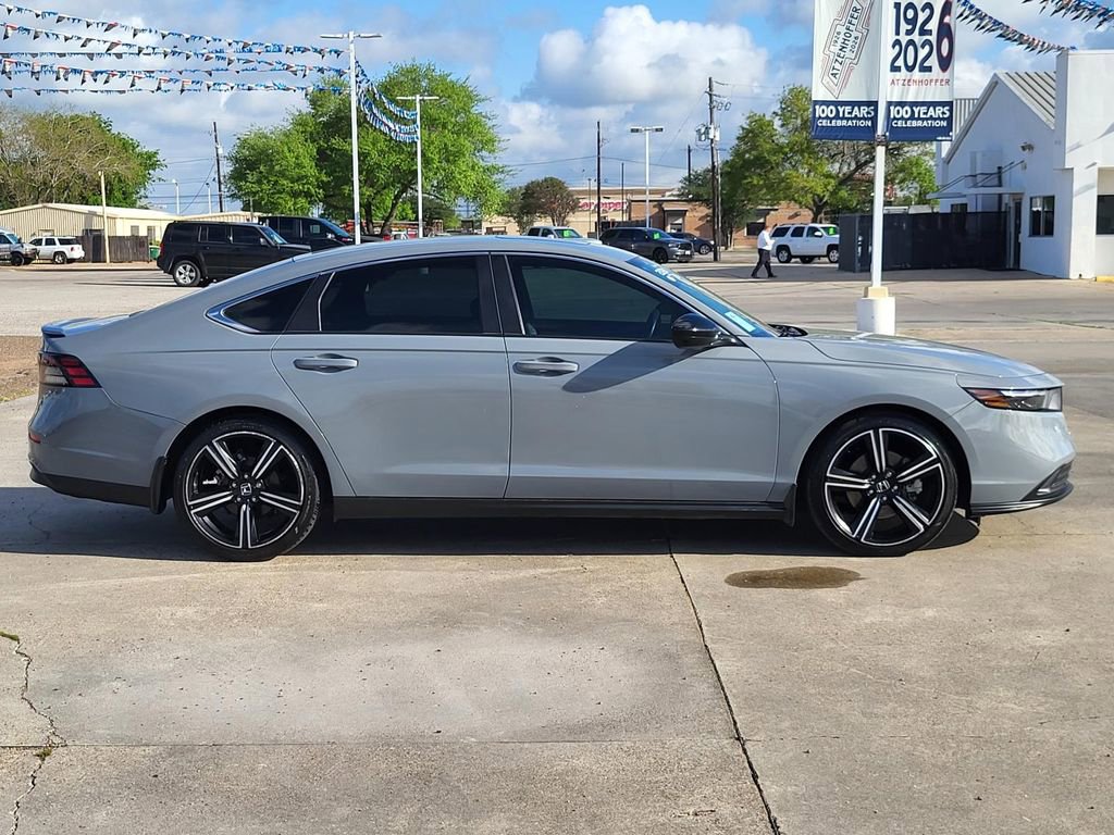 Used 2024 Honda Accord Sport image 8