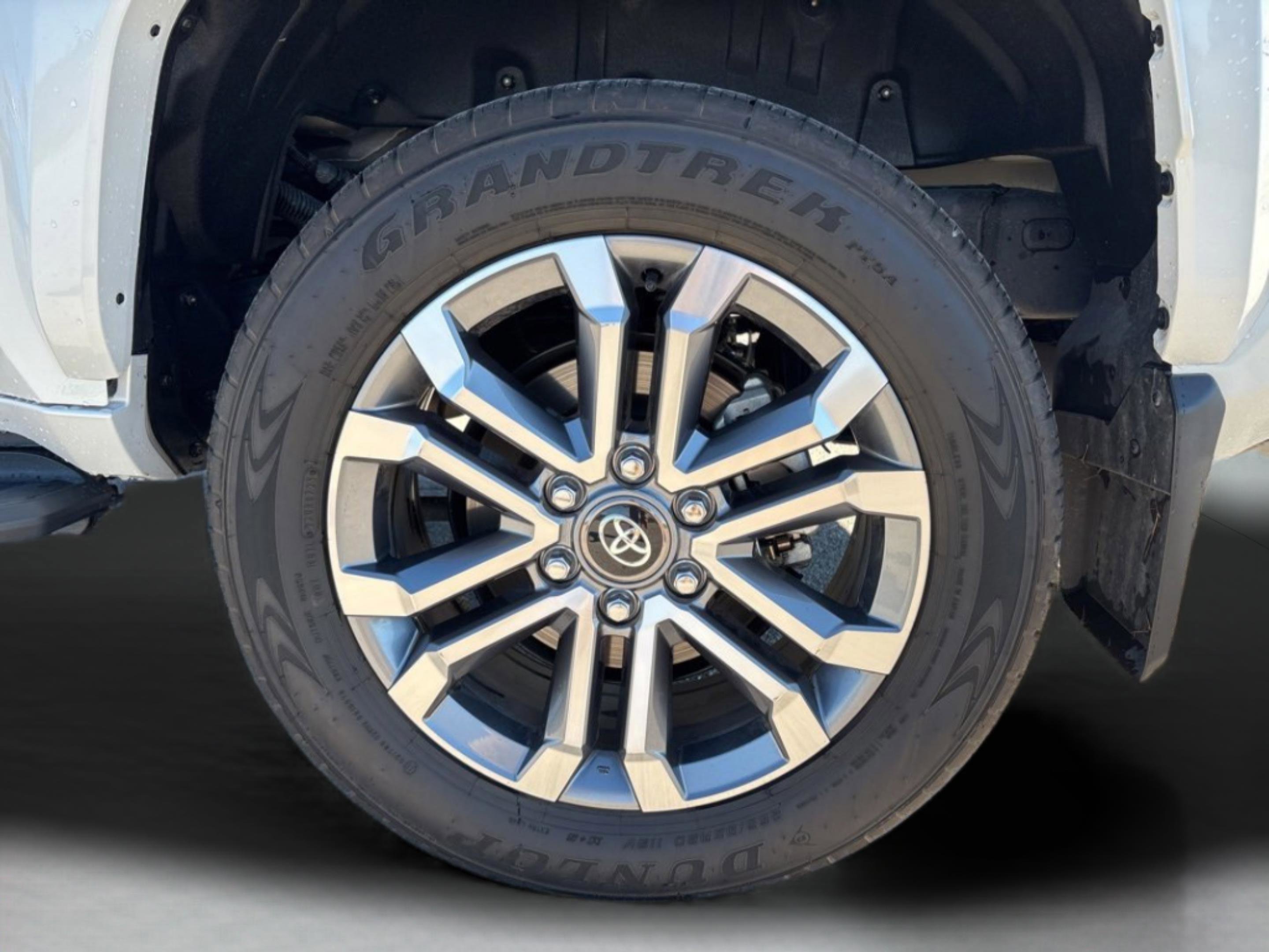 Used 2025 Toyota 4Runner Limited image 47