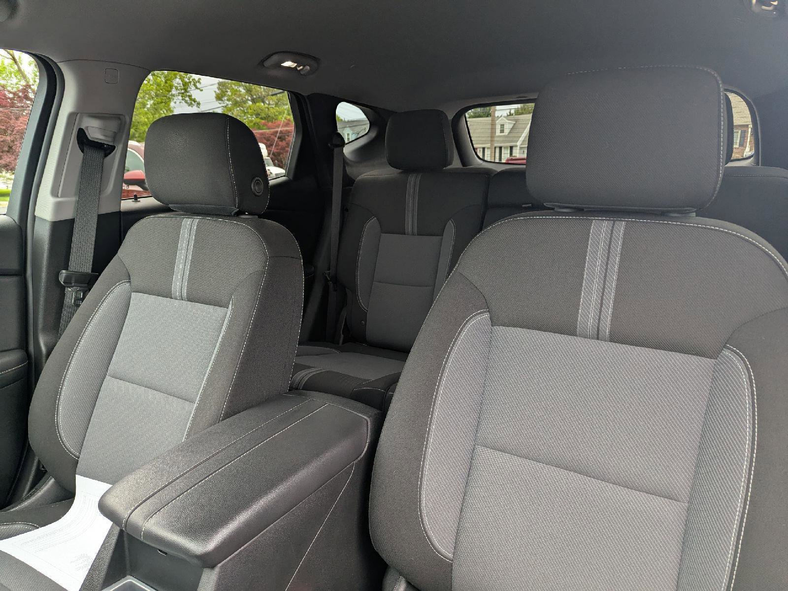 Used 2023 Chevrolet Blazer LT AWD/4WD image 25