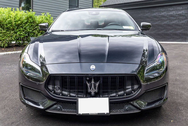 Used 2022 Maserati Quattroporte Trofeo RWD image 13