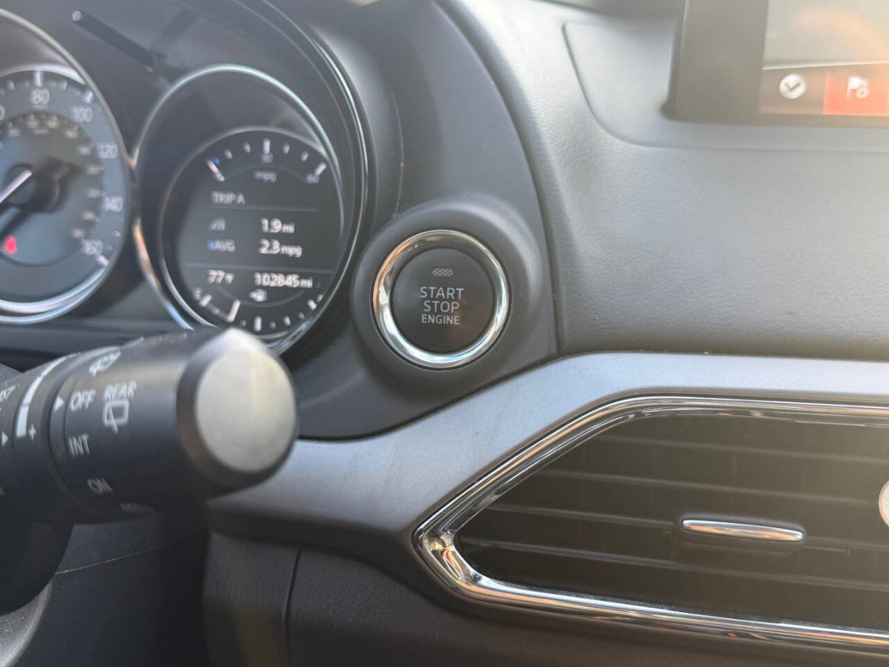 Used 2019 MAZDA CX-9 Touring w/ Touring Premium Package image 39