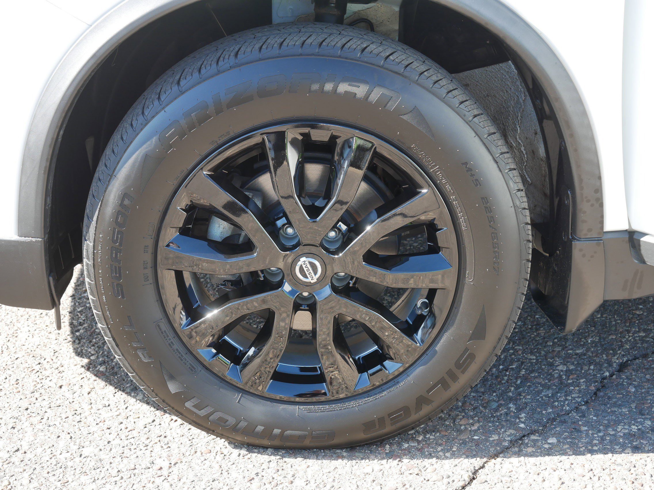 Used 2020 Nissan Rogue SV AWD/4WD image 15